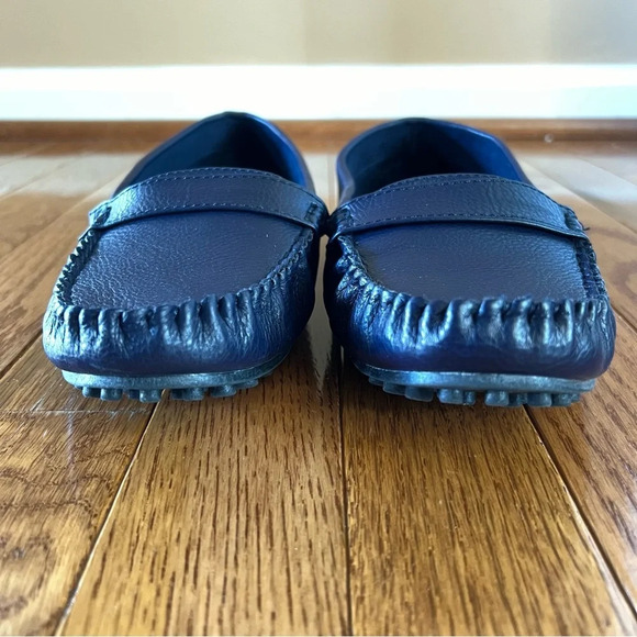 OLD NAVY Women’s in Navy Blue Slip-On Moccasin Driver Loafers Flat Shoes Comfy 7 - Picture 3 of 12